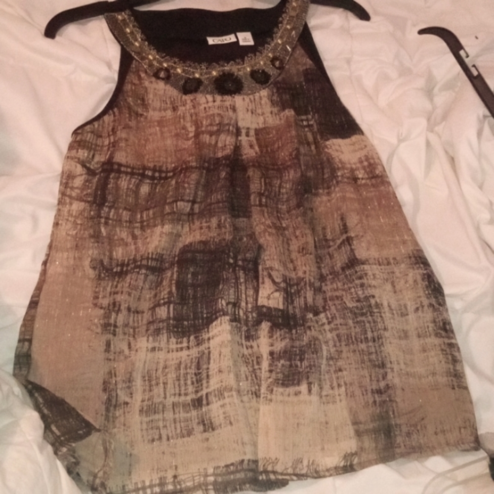 Sleeveless top